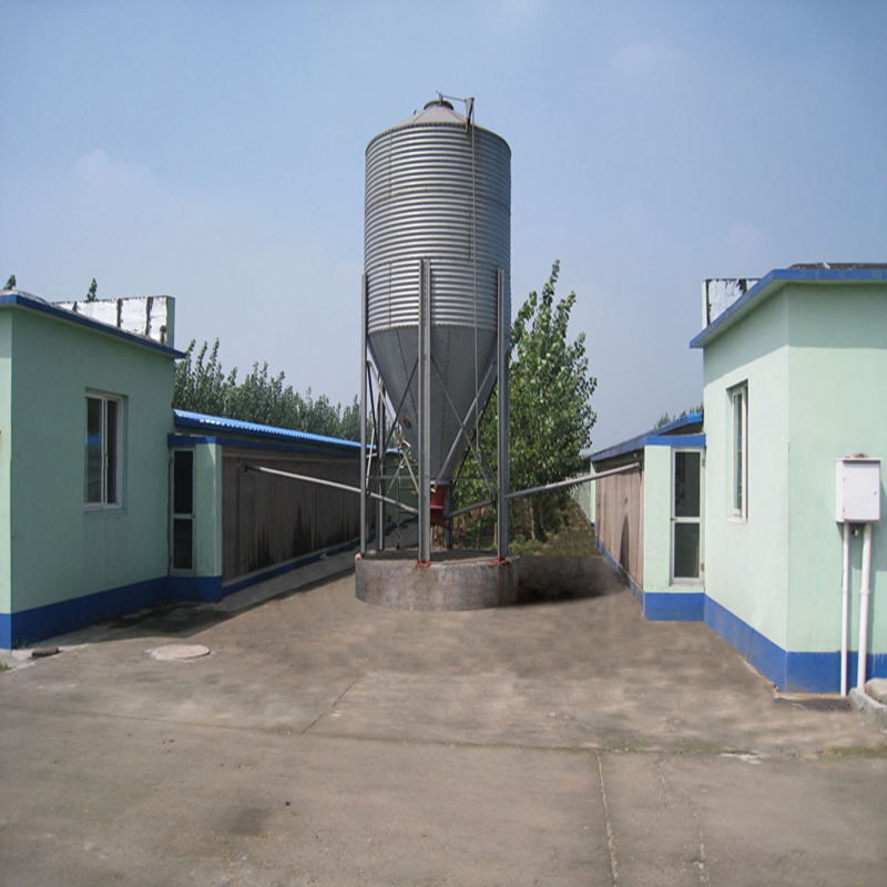 cage poultry farming